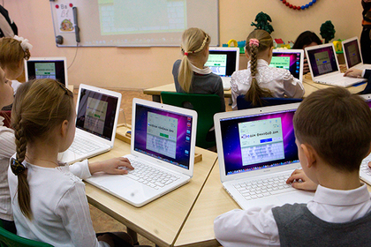 Первую цифровую школу построили в Москве