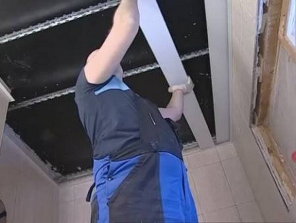 Реечные алюминиевые потолки – готовимся к установке