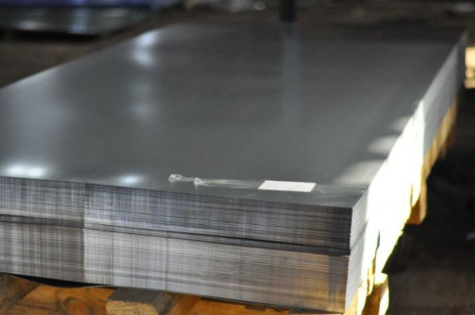 Плоский лист стандартный со склада, Цинк 0,45 мм