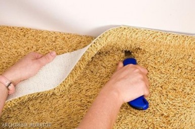 Как уложить ковровые покрытия?